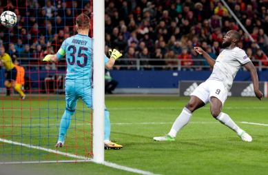 Manchester United vs Liverpool, Liverpool vs Manchester United, Jose Mourinho, Klopp, English Premier League, Sports