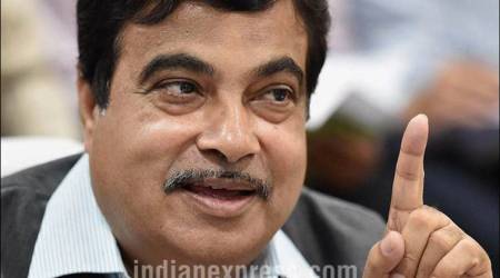 Gadkari jumps in support of Sushma in the Twitter trolling row