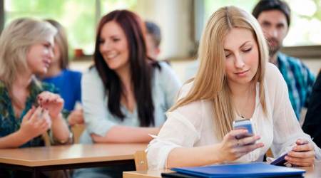 smartphones in college, smartphones in classroom, smartphones benefits, smartphones student study, indian express, indian express news