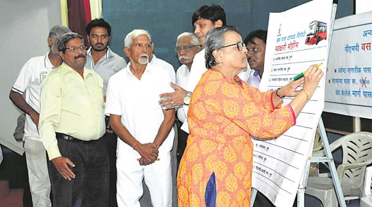 PMPML bus pass rates, pmpml protest, pmp pravasi manch, commuter protest, bus rates, pune, latest news, indian express
