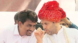 Gujarat MLA Alpesh Thakor quits Congress