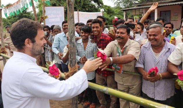 Rahul Gandhi, Rahul Gandhi in Gujarat, Rahul Gandhi Gujarat visit, Rahul Gandhi rally, Rahul Gandhi rally photos, India news, Indian Express