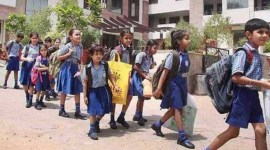 SDMC school children, SDMC School Children Dress Change, South Delhi Mayor, South Delhi Municipal Corporation Dress Change, Delhi News, Latest Delhi News, Indian Express, Indian Express, Indian Express News