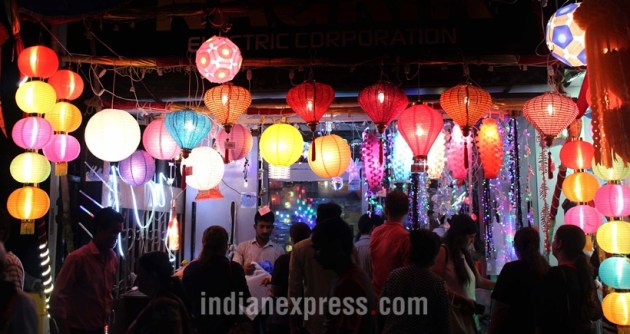 Diwali 2017, Deepawali 2017, Diwali celebration, Deepawali celebration, Dhanteras, Narak Chaturdasi, Bhai Dooj, Indian express, Indian express news