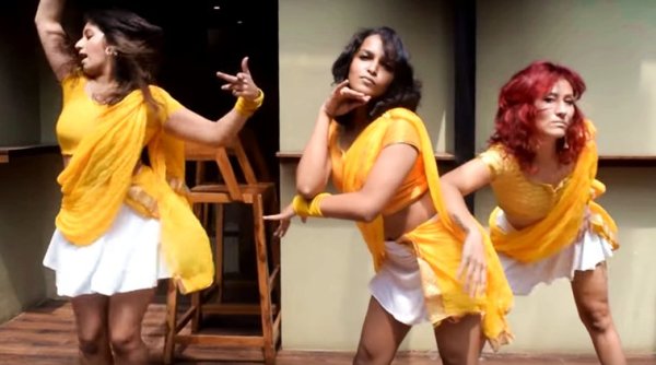 tip tip barsa pani, raveena tandon, tip tip barsa pani video, tip tip barsa pani clip, tip tip barsa pani cover, dance video, viral videos, indian express, indian express news