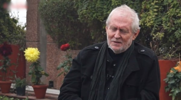 tom alter, tom alter death, tom alter reciting ghazal, tom alter speaking in hindi, indian express, indian express news