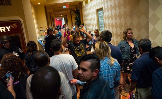 Las Vegas Shotting, Las Vegas, Mandalay Bay Casino, Las Vegas shooting pictures, Vegas shooting pictures, music event shooting, US Shooting, donald trump, Indian Express gallery, World News, Indian express