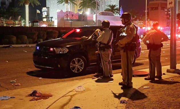 Las Vegas Shotting, Las Vegas, Mandalay Bay Casino, Las Vegas shooting pictures, Vegas shooting pictures, music event shooting, US Shooting, donald trump, Indian Express gallery, World News, Indian express