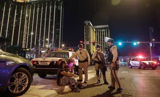 Las Vegas Shotting, Las Vegas, Mandalay Bay Casino, Las Vegas shooting pictures, Vegas shooting pictures, music event shooting, US Shooting, donald trump, Indian Express gallery, World News, Indian express