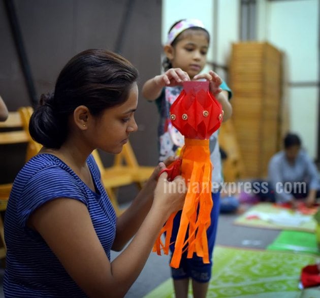 Diwali 2017, Deepawali 2017, Diwali celebration, Deepawali celebration, Dhanteras, Narak Chaturdasi, Bhai Dooj, Indian express, Indian express news