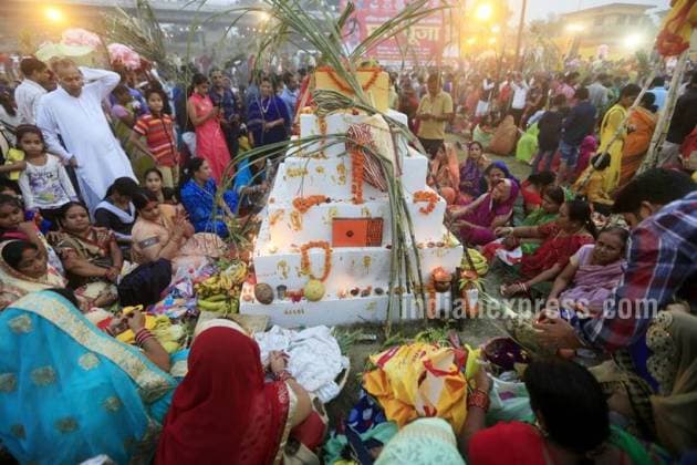 chhath puja photos, Chhath puja images, Chhath puja 2017 pictures, chhat puja bihar, bihar chat pooja pics, chhath puja, chat puja, chhath pooja images, when is chhat 2017, chhath puja dates, significance of chhath pooja, Indian express, Indian express photos