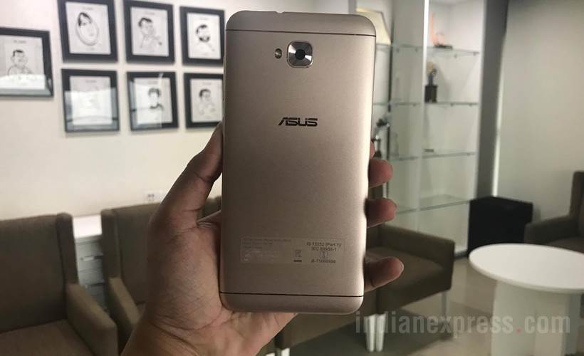 Asus, Asus Zenfone 4 selfie, Asus Zenfone 4 selfie dual camera, Asus Zenfone 4 selfie dual camera review, Asus Zenfone 4 selfie price in India, Asus Zenfone 4 selfie dual camera price in India, Asus Selfie 4, Asus Zenfone 4 selfie features, Asus Zenfone 4 selfie specifications, Asus news