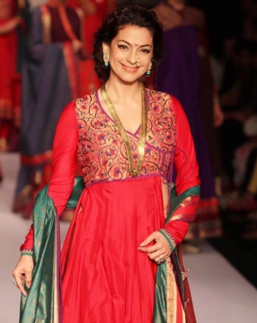 Juhi Chawla, Juhi Chawla latest photos, Juhi Chawla birthday, Juhi Chawla movies, Juhi Chawla ethnic looks, Juhi Chawla style evolution, Juhi Chawla amir khan movies, Juhi Chawla rishi kapoor movies, indian express, indian express news