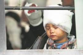 Agra accident, yamuna expressway accident, yamuna expresway, UP, children injured in Agra, indian express news, india news