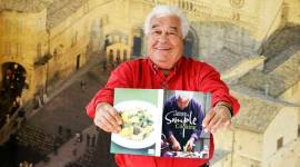 Antonio Carluccio, Jamie Oliver, Two Greedy Italians, Godfather of Italian cooking, carluccio's london, Antonio Carluccio recipes, Antonio Carluccio books, Antonio Carluccio death, indian express, indian express news