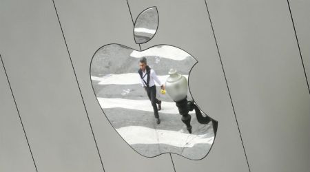 Paradise Papers, Apple tax haven, European Island of Jersey, Apple offshore profits, International Consortium of Investigative Journalists, Appleby, US Senate, Apple US tax payments, Apple Ireland taxes, European Commission, European subsiduary