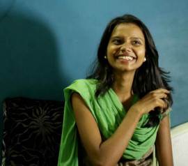 Ashwini Bhagan Shinde,aged 19 prays infront of her dad’s photogr no alt set