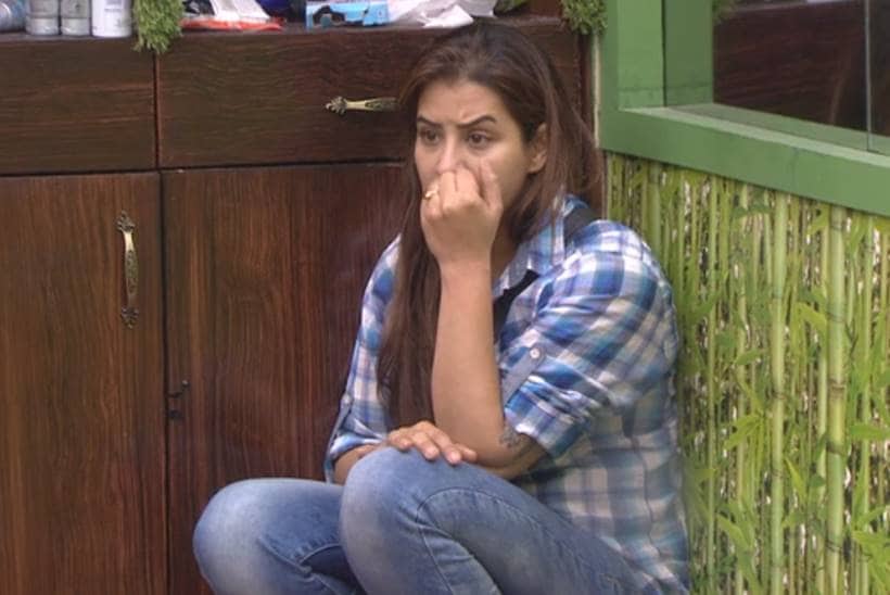 bigg boss 11, bigg boss photos, bigg boss 11 fights, bigg boss biggest fights, bigg boss episode photos