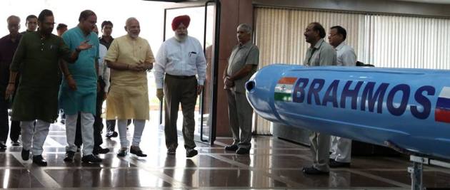 Brahmos missile, brahmos missile images, brahmos pics, brahmos missile pictures, brahmos photos, Sukhoi-30 MKI fighter aircraft , brahmos launch, indian express