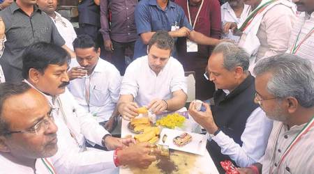 Demonetisation, Congress vice president, Rahul Gandhi, rahul in surat, rahul gandhi in surat, rahul in Gujarat, gujarat news, indian express news