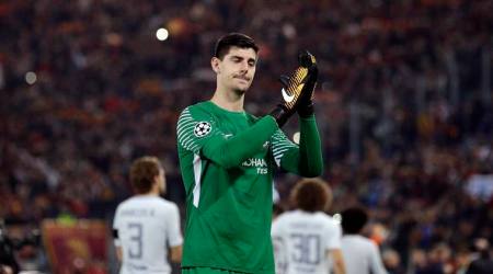 Chelsea goalkeeper Thibaut Courtois applauds fans at the end of the Champions League group C soccer match between Roma and Chelsea, at the Olympic stadium in Rome, Tuesday, Oct. 31, 2017. Roma won 3-0. (AP Photo/Andrew Medichini)