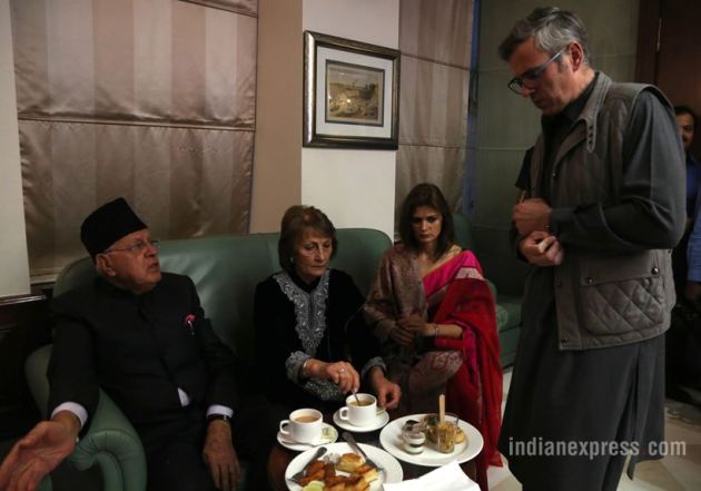 Farooq Abdullah, Omar Abdullah, sachin Pilot, The Splendor of Kashmir, Varuna Anand,