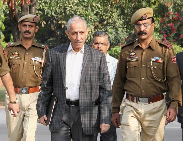 Hurriyat Conference, Dineshwar Sharma, J&K interlocutor, Article 370