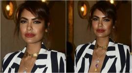 Esha Gupta in H&M pantsuit