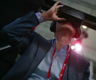 Facebook VR, VR on Facebook News Feed, Jumanji, Dwayne Jonhson, Facebook Oculus, Oculus VR headsets, 360 VR experience, Facebook Creative Shop, Facebook live 360 videos, 4k resolution, Oculus Rift, Oculus Go