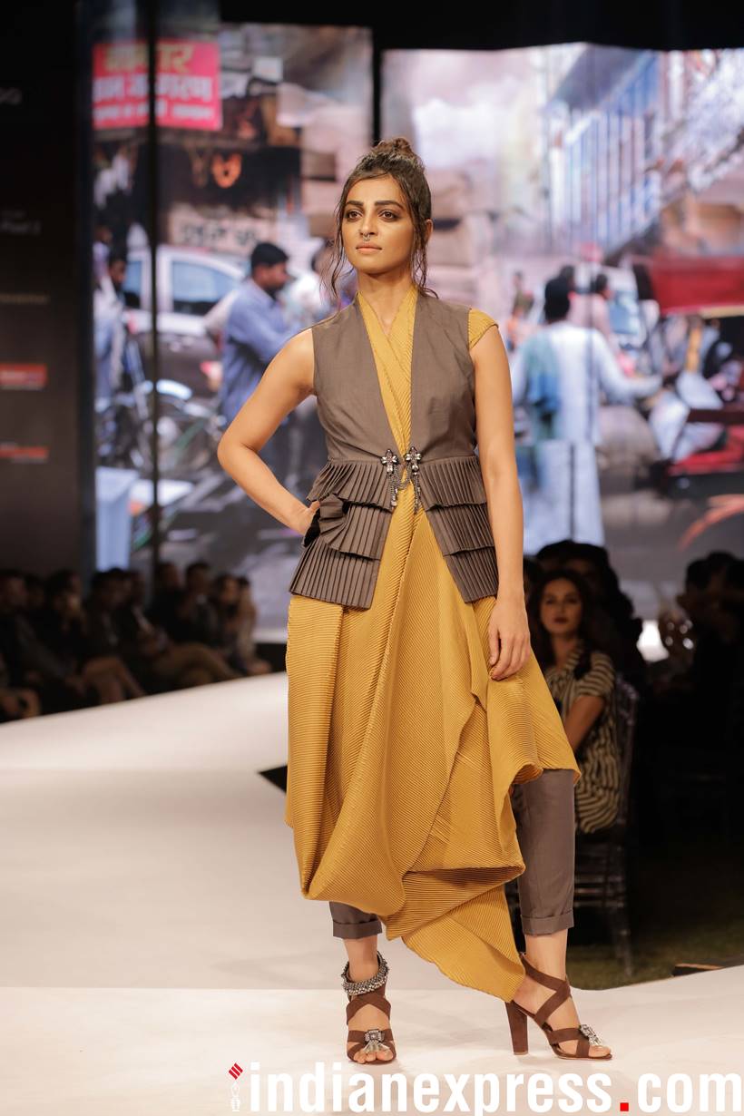 Ayushmann Khurrana, GQ Fashion Nights 2017. GQ fashion night pictures, Radhika Apte, Rajkummar Rao, Indian express, Indian express news