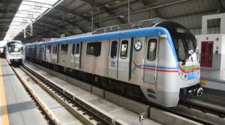 Hyderabad metro, hyderabad metro services disrupted, Hyderabad metro news, Hyderabad metro red line, Hyderabad metro technical snag, hyderabad news