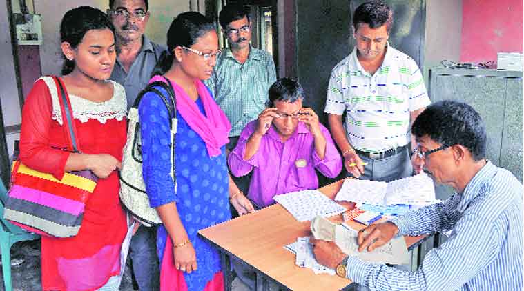 national register of citizens, nrc in assam, assam citizen registerations, national register of citizens deadline, national register of citizens dealdline revised in assam, supreme courtt, indian express news