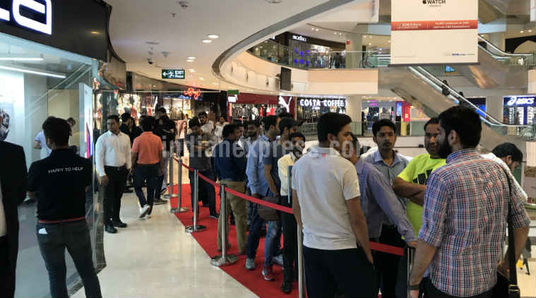 iPhone X, Apple, Apple iPhone X, Apple iPhone X price, iPhone X price in India, buy iPhone X, iPhone X India, iPhone X launch, iPhone X features, iPhone X specifications, Apple iPhone X review, Jio iPhone X