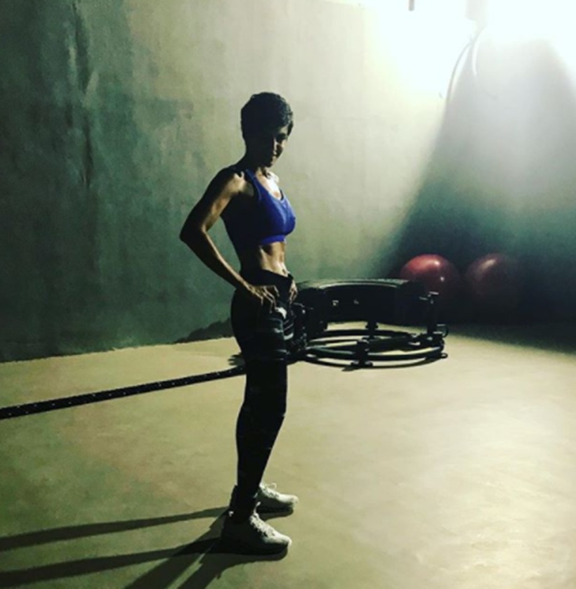 Mandira Bedi hot photos