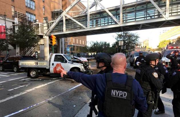 manhattan terror attack, mnhattan attack photos, new york terror attacks, manhattan truck attacks, us terror attack, new york van crash, us shooting, world news, indian express