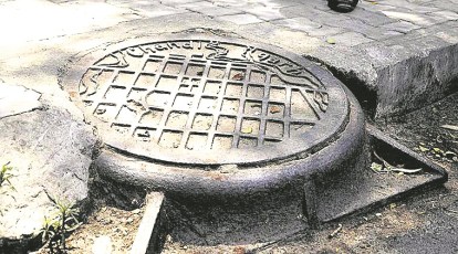 10 The manhole cover: where we fail when it comes to customers.