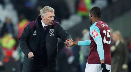 David Moyes and Diafra Sakho for West Ham United against Leicester City