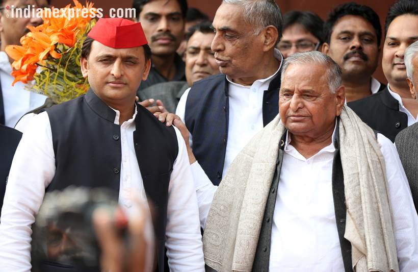 Mulayam singh yadav, Mulayam singh yadav birthday, Akhilesh Yadav, samajwadi party, Sp chief, Uttar Pradesh, BJP, Mulayam singh birthday photos, birthday celebration pics, india news, Indian epxress photos