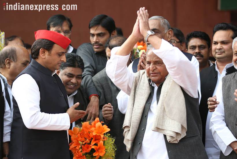 Mulayam singh yadav, Mulayam singh yadav birthday, Akhilesh Yadav, samajwadi party, Sp chief, Uttar Pradesh, BJP, Mulayam singh birthday photos, birthday celebration pics, india news, Indian epxress photos