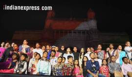 26 11 event photos, gateway of india, 2008 mumbai terror attack, devendra fadnavis, amitabh bachchan, taj mahal hotel, indian express