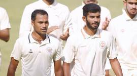 Ranji match in Mumbai Ranji Trophy 2017-18, Ranji Trophy 2017, Mumbai vs Baroda, Aditya Tare, Munaf Patel, Lukman Meriwala, Atit Sheth, sports news, cricket, Indian Express