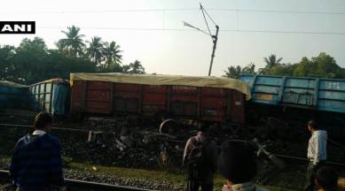 14 bogies of a coal laden goods train derailed near Jagatsinghpur
in Odisha