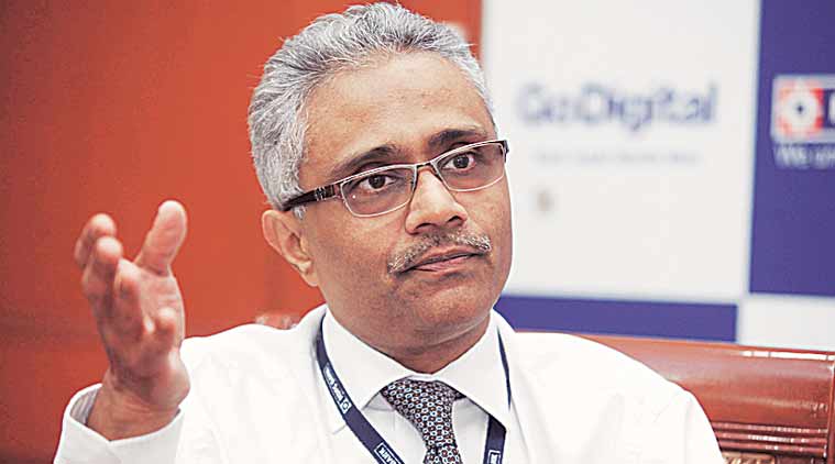 HDFC Bank Dy MD Paresh Sukthankar quits