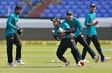 BPL 2017, BPL 10, BPL 2017 points table, BPL standings, BPL net run rate