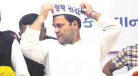Gujarat polls: Factionalism, PAAS hardball delay Congress list