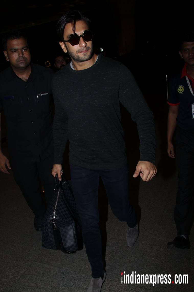 Ranveer Singh flaunts his sharp appearance in white t-shirt and black jacket  in latest monochrome pictures : Bollywood News - Bollywood Hungama