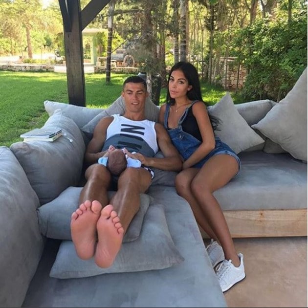 cristiano ronaldo, ronaldo pictures, georgina rodrigues, cristiano ronaldo junior, ronaldo father, ronaldo family pics, football, sports images, indian express