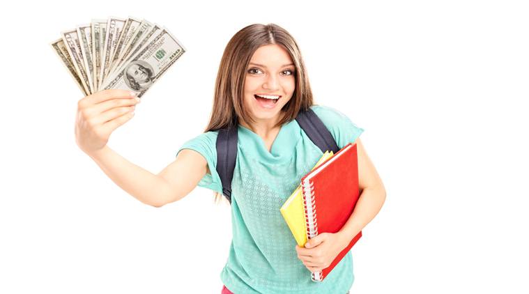 Top Ways For International Students To Earn Money