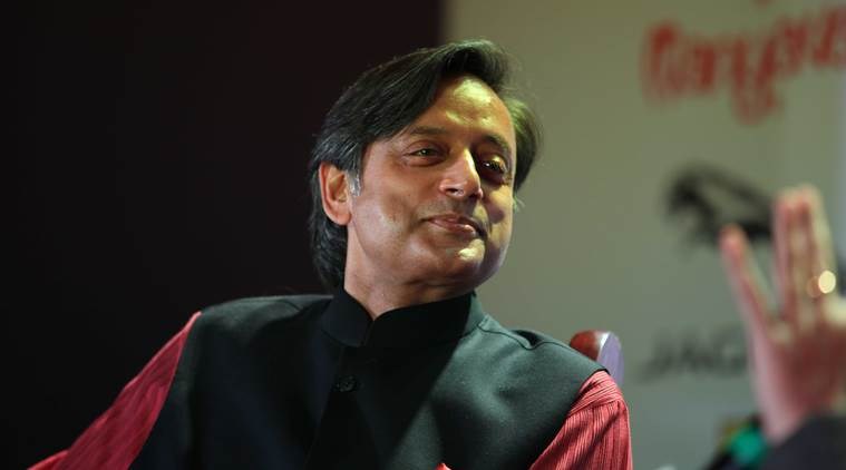 Hindutvavadis want Hindu Pakistan, says Shashi Tharoor on Anant Kumar's Hedge statement