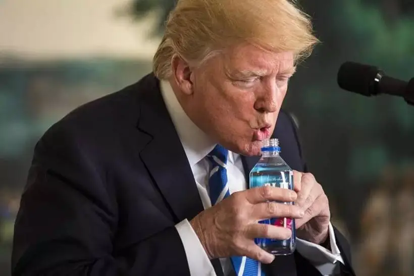 trump-water-bottle-main.jpg